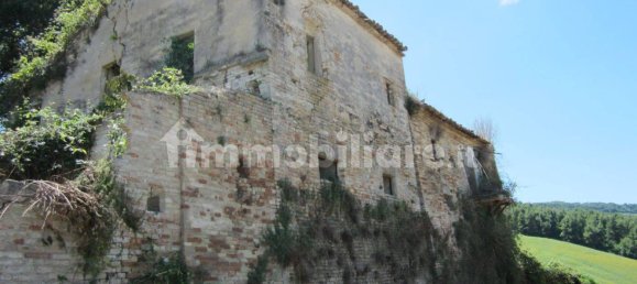 3 bedrooms House in Porto San Giorgio, Italy No. 255368 2