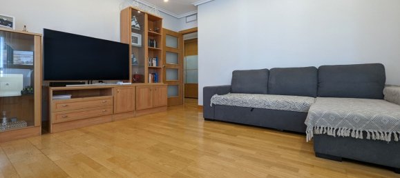 3 Schlafzimmer Wohnung in Logrono, Spain, Nr. 159505 3