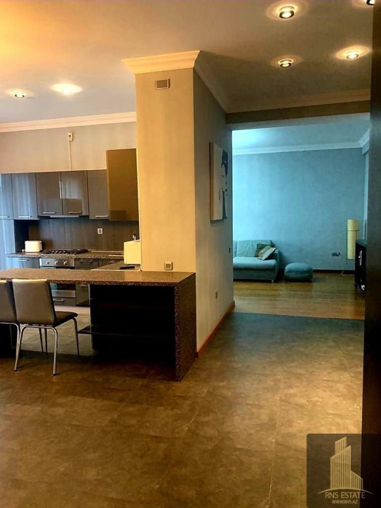 Apartamento de 3 dormitorios en Nasimi, Azerbaijan No. 1240