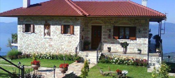 3 bedrooms Commercial property for sale in Aetolia-Acarnania, Western Greece, Peloponnese, Western Greece and the Ionian, Greece № 6452 2