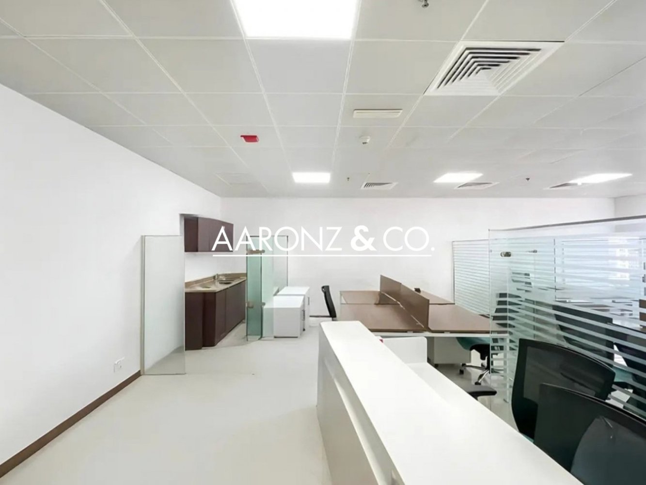 Офис 82м² в Бизнес-Бэй, ОАЭ № 123142