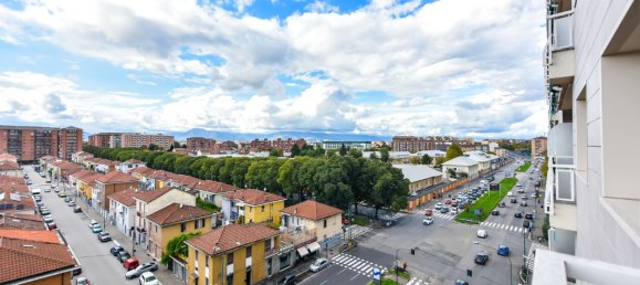 Apartamento de 3 habitaciónes en Turin, Italy No. 80191 30