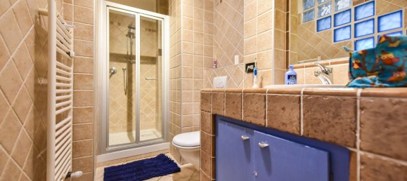 Apartamento de 3 habitaciónes en Turin, Italy No. 80191 17