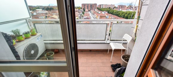 Apartamento de 3 habitaciónes en Turin, Italy No. 80191 24