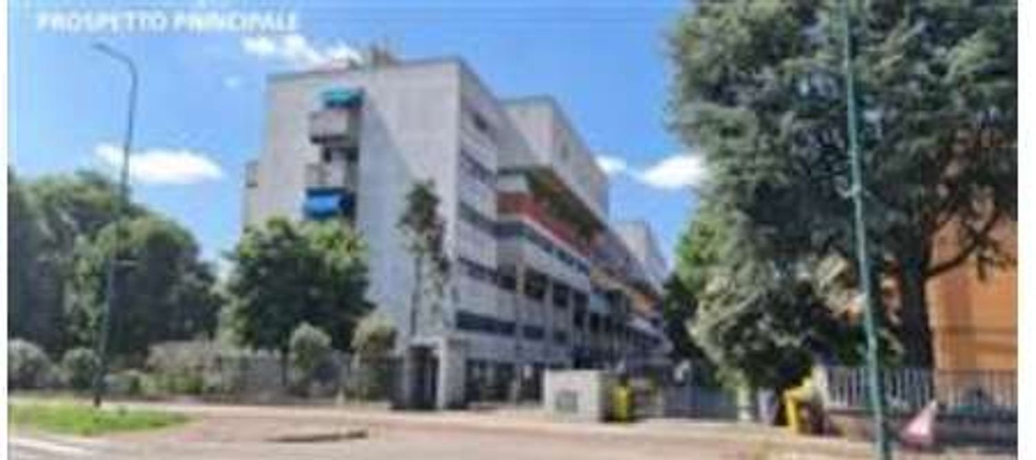 2غرفة شقة في Paderno Dugnano, Italy رقم 216558