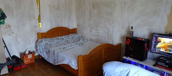 2 Schlafzimmer Haus in Rozoy-sur-Serre, France, Nr. 259601 9