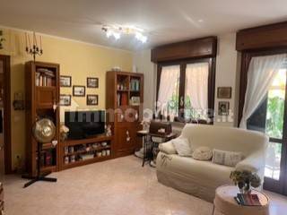 2 غرف نوم شقة في Verona, Italy رقم 289529