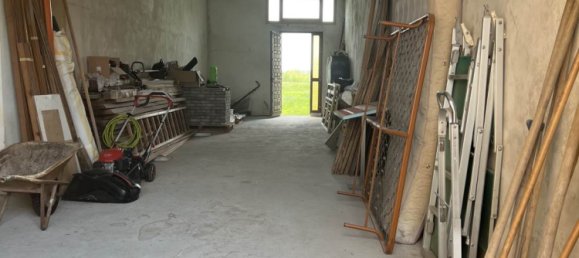 3 bedrooms House in Portogruaro, Italy No. 356349 18