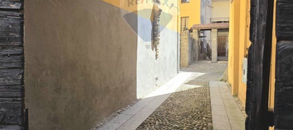 Apartamento de 2 dormitorios en Invorio, Italy No. 371324 2