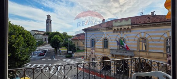 Apartamento de 2 dormitorios en Invorio, Italy No. 371324 21