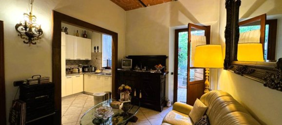 5 rooms House in Prato, Italy No. 137782 2