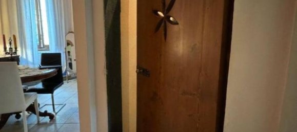 5 rooms House in Prato, Italy No. 137782 9