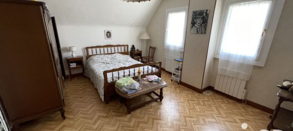 4 bedrooms House in Remy, France No. 153907 10