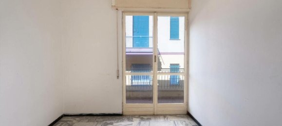 2 Schlafzimmer Wohnung in Santa Margherita Ligure, Italy, Nr. 52903 6