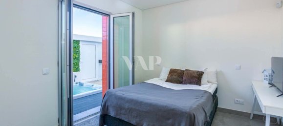 3 bedrooms Villa in Quarteira, Portugal No. 99602 8