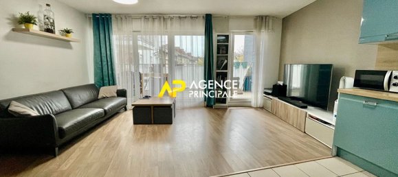 3 Schlafzimmer Wohnung in Argenteuil, France, Nr. 170053 2