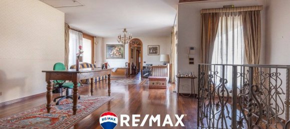 4 bedrooms Villa in Varese, Italy No. 236105 19