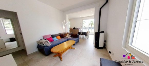 3 bedrooms House in Carrieres-sous-Poissy, France No. 327195 7