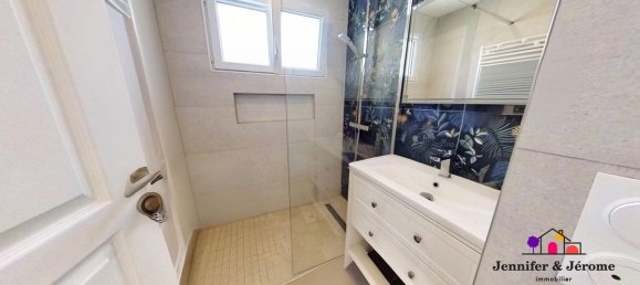 3 bedrooms House in Carrieres-sous-Poissy, France No. 327195 9