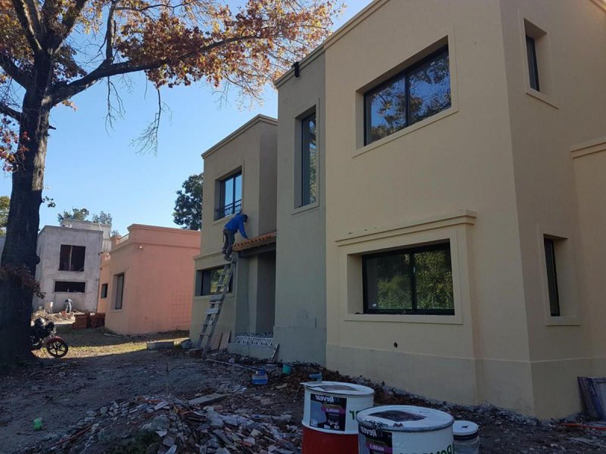 2 bedrooms House in San Miguel, Argentina No. 9296