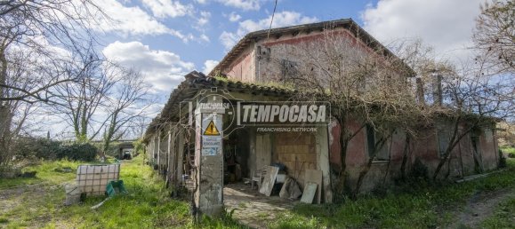 5 rooms House in Cesena, Italy No. 260564 4