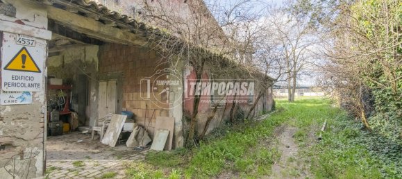 5 rooms House in Cesena, Italy No. 260564 33