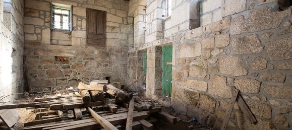 3 bedrooms House in Aldeia das Dez, Portugal No. 34393 2