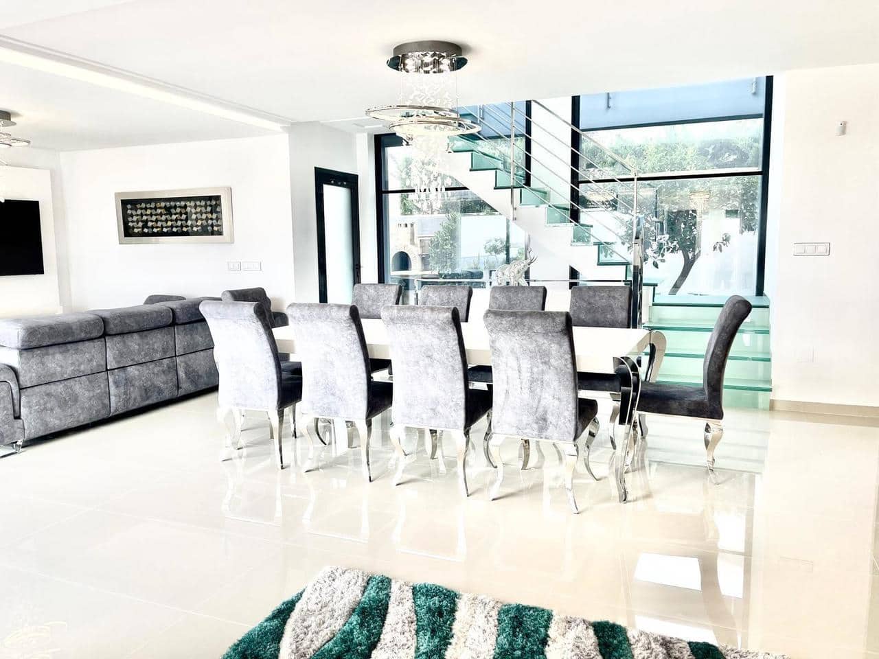 5 bedrooms House in San Miguel de Salinas, Spain No. 185969