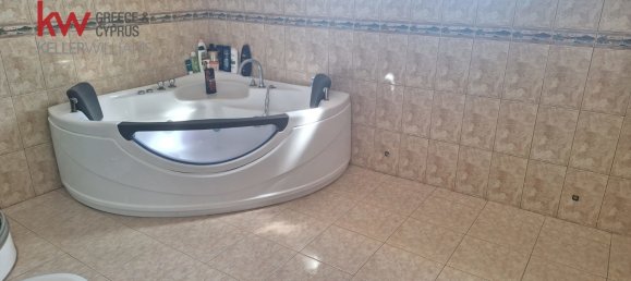 4 dormitorios adosado en venta en Frenaros, Ammochostos, Cyprus № 26276 13