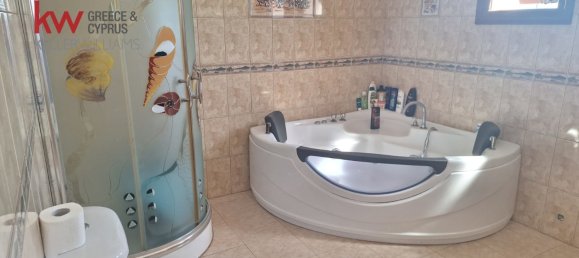 4 dormitorios adosado en venta en Frenaros, Ammochostos, Cyprus № 26276 17