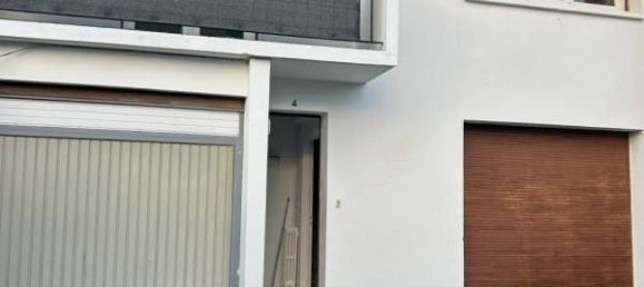 4 bedrooms Villa in Pau, France No. 99070 5