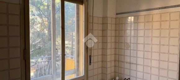 3 Schlafzimmer Wohnung in Bologna, Italy, Nr. 347701 8