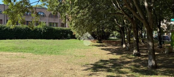 3 Schlafzimmer Wohnung in Bologna, Italy, Nr. 347701 2