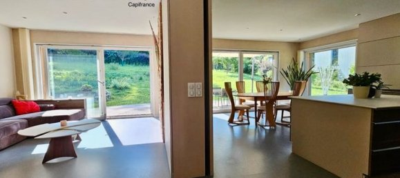 514m² Office in Belley, France No. 310774 12