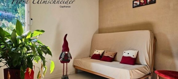 514m² Office in Belley, France No. 310774 19