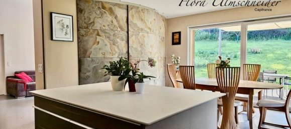 514m² Office in Belley, France No. 310774 13