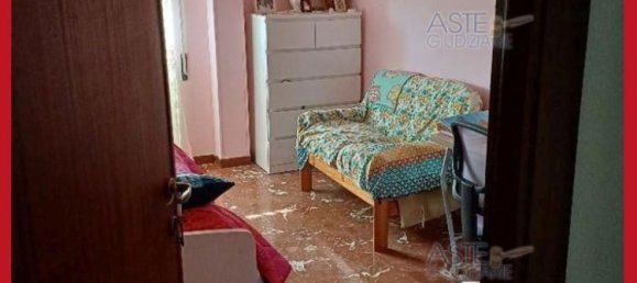 5 bedrooms Apartment in Aprilia, Italy No. 330950 6