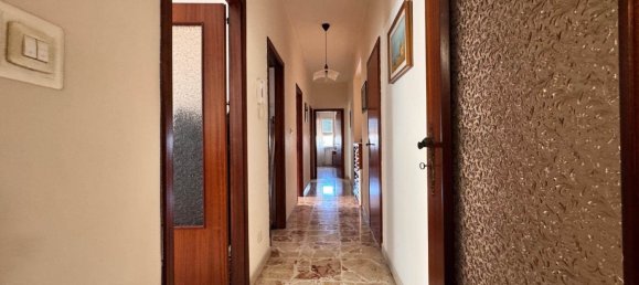 Квартира с 2 спальнями в Катания, Италия № 282811 8