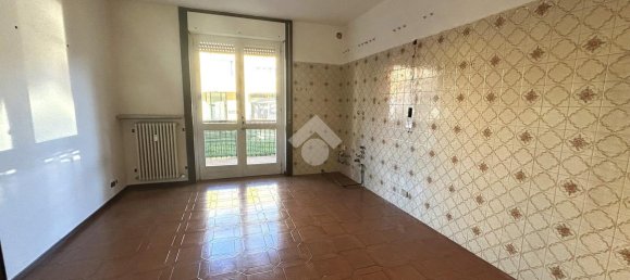 4 rooms Apartment in Villa d'Almè, Italy No. 5700 4