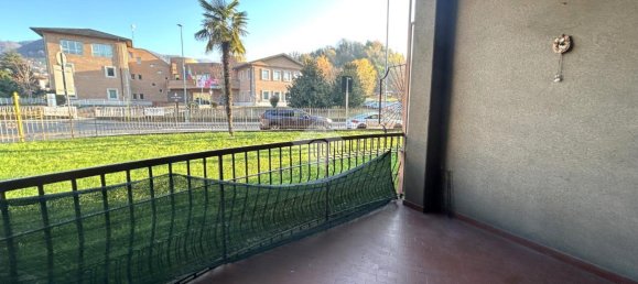 4 rooms Apartment in Villa d'Almè, Italy No. 5700 2