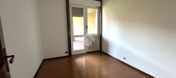 4 rooms Apartment in Villa d'Almè, Italy No. 5700 17
