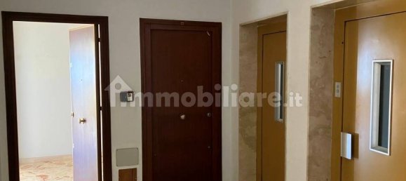 2 bedrooms Apartment in Palermo, Italy No. 359123 3