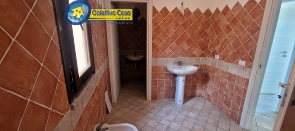 3 غرف نوم فيلا في Trinità d'Agultu e Vignola, Italy رقم 305428 16