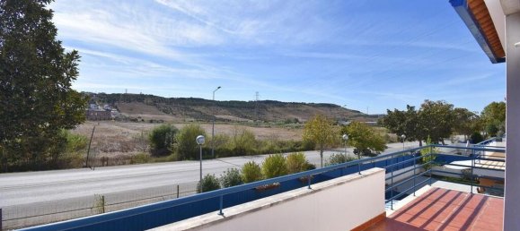 3 bedrooms House in Vialonga, Portugal No. 129395 19