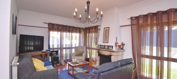 3 bedrooms House in Vialonga, Portugal No. 129395 10