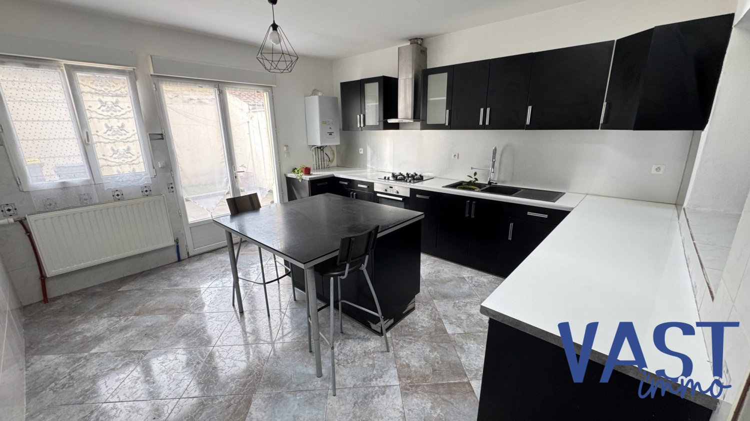 Дом с 3 спальнями в Туркуэн, Франция № 215477