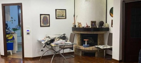 4-Zimmer Wohnung in Palermo, Italy, Nr. 34931 5