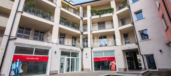 Apartamento de 2 dormitorios en Busto Arsizio, Italy No. 295258 16