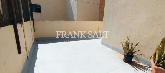 Maisonette de 3 dormitorios en Swieqi, Malta No. 2868 16