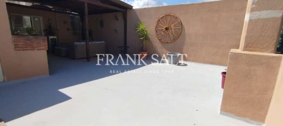 Maisonette de 3 dormitorios en Swieqi, Malta No. 2868 14